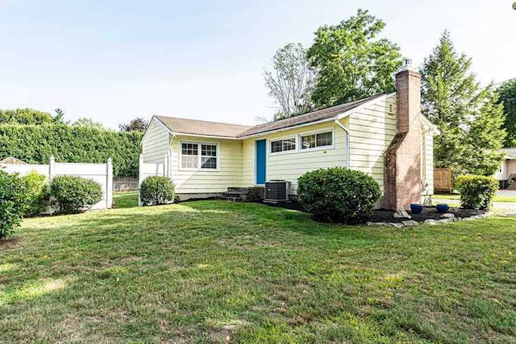 179 Elm Street Andover, MA 01810 | MLS 72726242 Photo 1