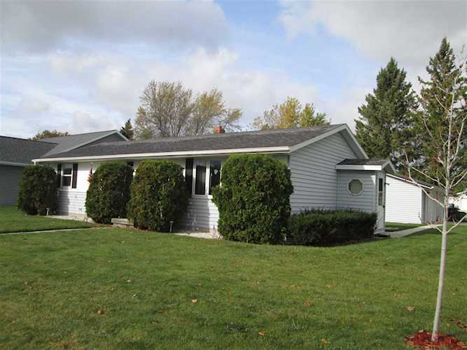 1508 Sunset Ln New Holstein, WI 53061