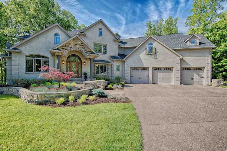 5494 Dunedin Drive Newburgh, IN 47630