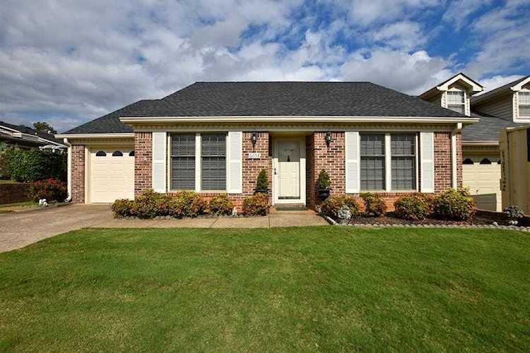 6653 Hickory Manor Chattanooga, TN 37421