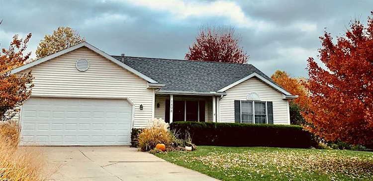 1408 Winchester Court Winona Lake, IN 46590