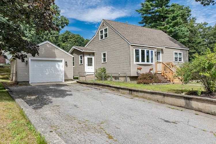 1298 Shawsheen St Tewksbury, MA 01876 | MLS 72703834 Photo 1