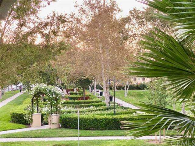 64 Vermillion Irvine, CA 92603