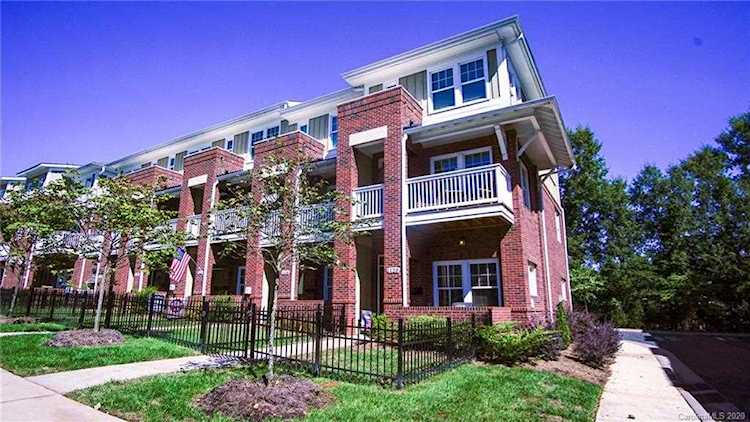 1120 Wesley Park Ln Charlotte, NC 28208