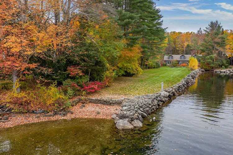 52 Parker Island Rd Wolfeboro, NH 03894
