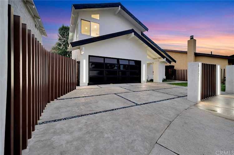 6321 Alonzo Avenue Encino, CA 91316
