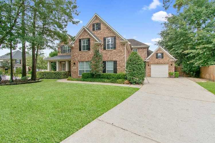 3 Antique Rose Ct The Woodlands, TX 77382