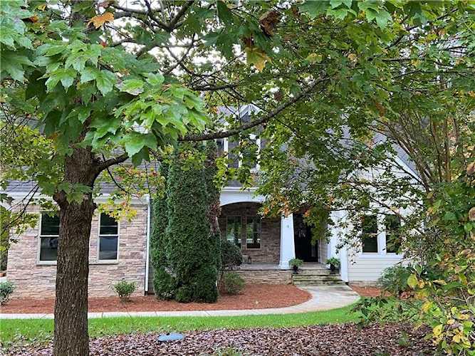 8932 Radford Ct Sherrills Ford NC 28673 | MLS #3677122 - Hendrix Properties Photo 1