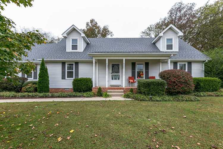 1107 Rutledge Dr Rockvale, TN 37153