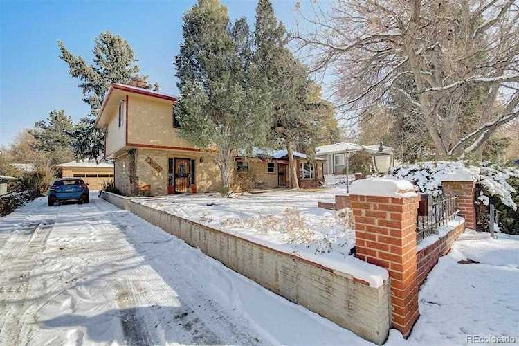 4240 Carr St Wheat Ridge, CO 80033