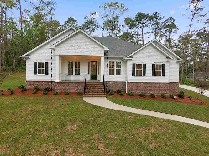 3230 Heather Hill Ln Tallahassee, FL 32309