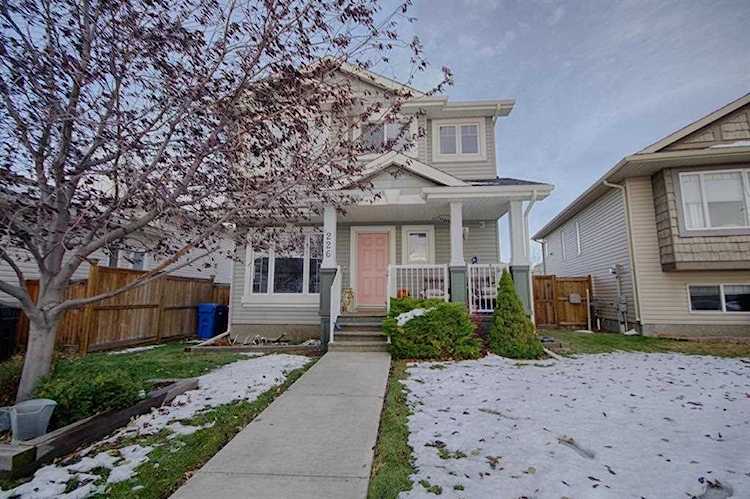 226 Keystone Ln W Lethbridge, AB T1J 2B2
