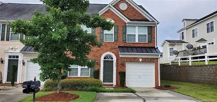 635 School House Ln Fort Mill, SC 29708 | MLS 3677296 Photo 1