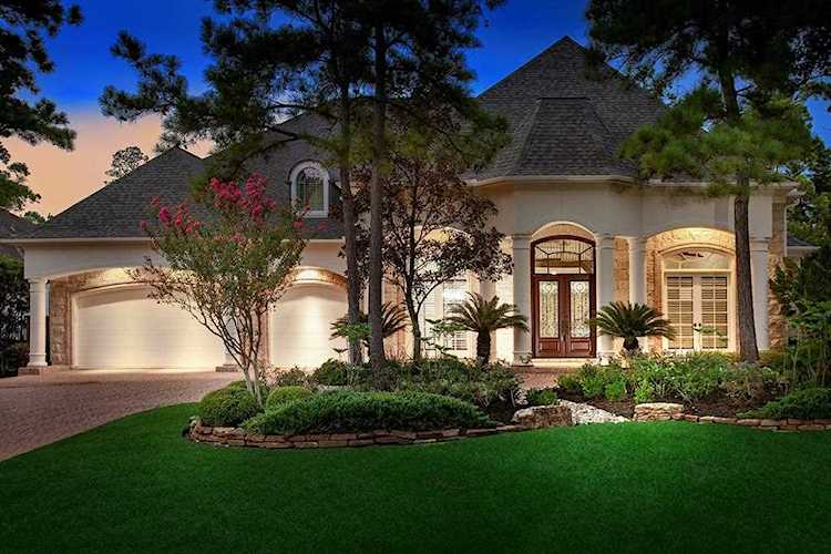 6 Harmony Links Place The Woodlands, TX 77382