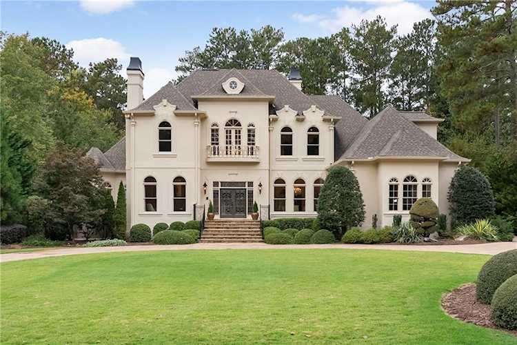 6060 Carlisle Ln Alpharetta, GA 30022