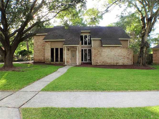 12510 Lakecrest Circle Cypress, TX 77429