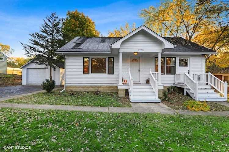 5705 Western Ave Clarendon Hills, IL 60514