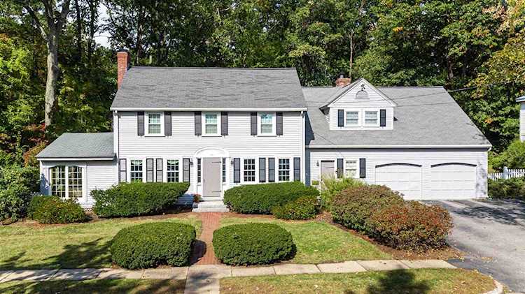 344 Webster St Manchester, NH 03104 | MLS 4836441 Photo 1
