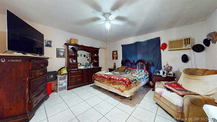 360 Tamiami Canal Rd Miami, FL 33144 | MLS A10949823 Photo 1