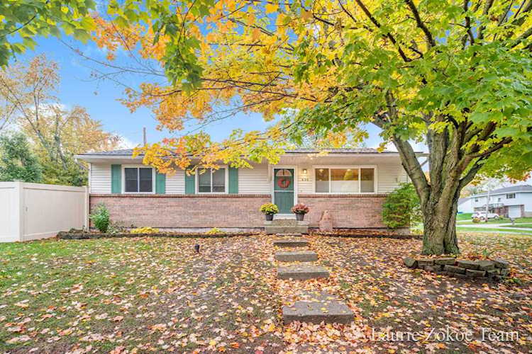 606 NW Ferndale Ave Grand Rapids, MI 49534