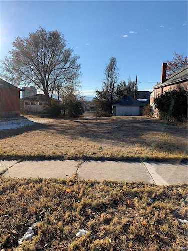 Address Withheld | MLS ® 2680468 Photo 1