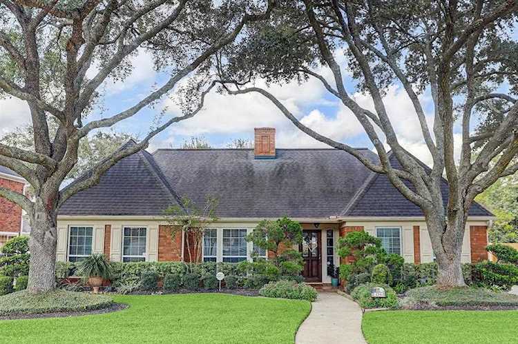 4206 Saint Ives St Sugar Land, TX 77479