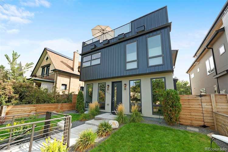 2822 York St Denver, CO 80205