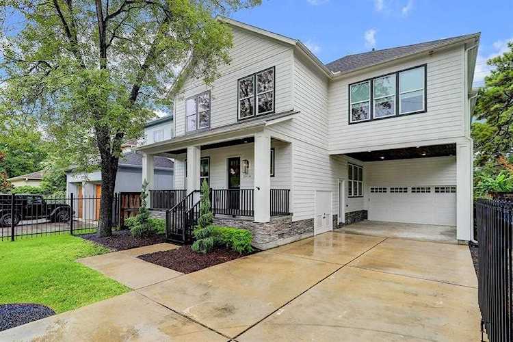 2018 W 14th St Houston, TX 77008