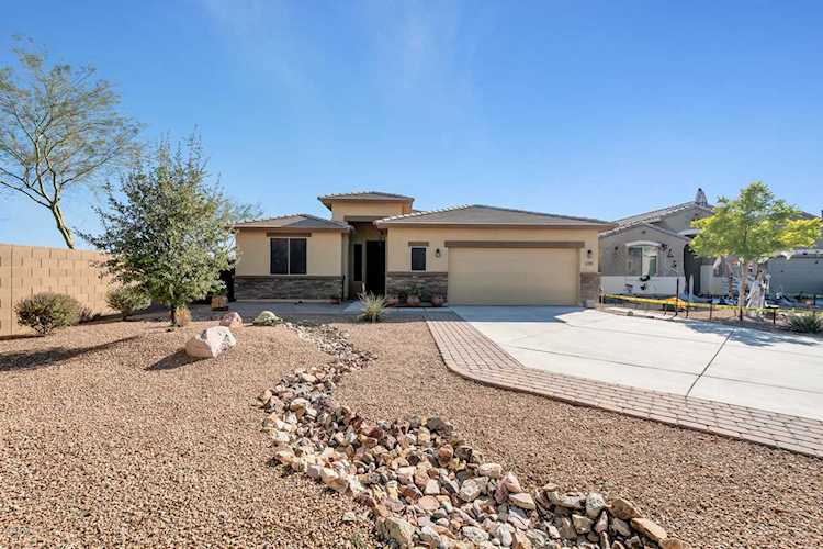 1385 E Eucalyptus Lane San Tan Valley, AZ 85143