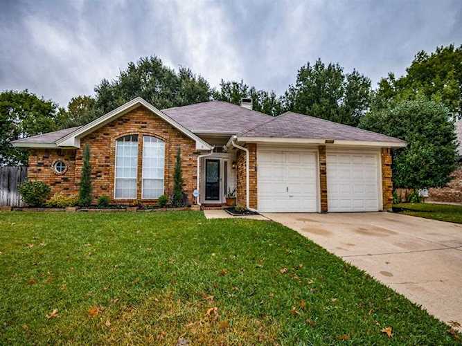 1908 Wood Meadow Drive Grapevine, TX 76051