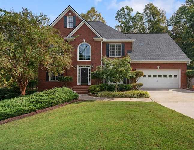 1675 Settindown Dr, Roswell, GA 30075 - Premier Atlanta Real Estate Photo 1
