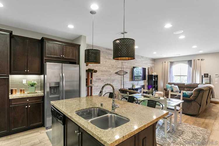 16659 Gill Loop San Diego, CA 92127