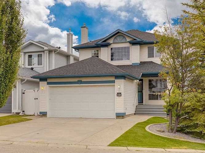 120 Tuscany Hills Park NW Calgary, AB T3L 2A3