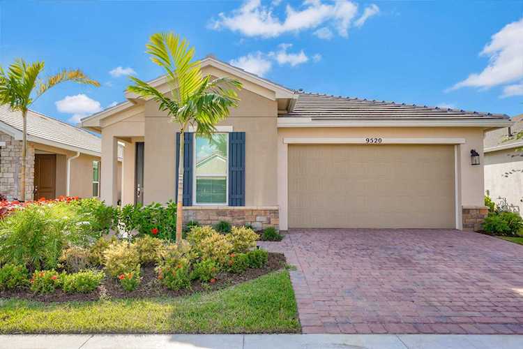 9520 SW Royal Poinciana Drive Port Saint Lucie, FL 34987