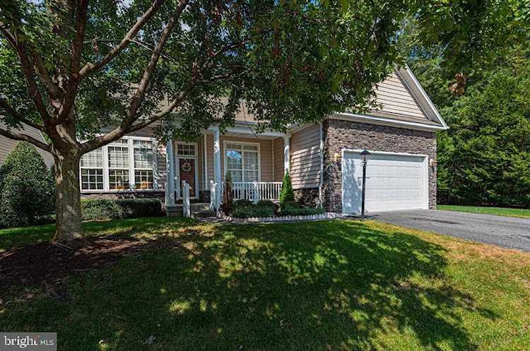 1 Arcadia Ct Ocean Pines, MD 21811