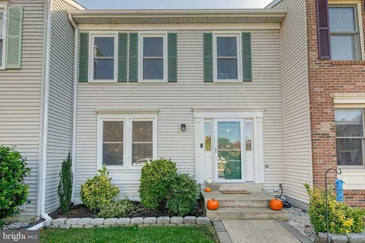 3608 Eagle Rock Ct Woodbridge, VA 22192