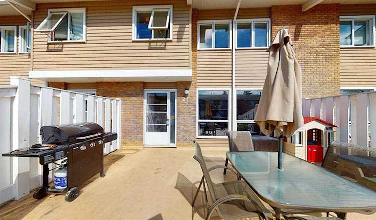 116 Silver Crest Dr NW #21 Calgary, AB T3B 4N9