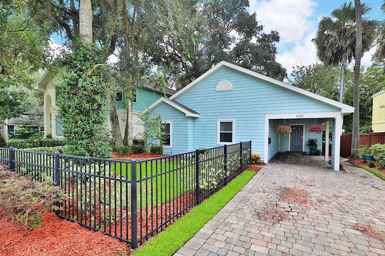 630 Sherry Dr Atlantic Beach, FL 32233