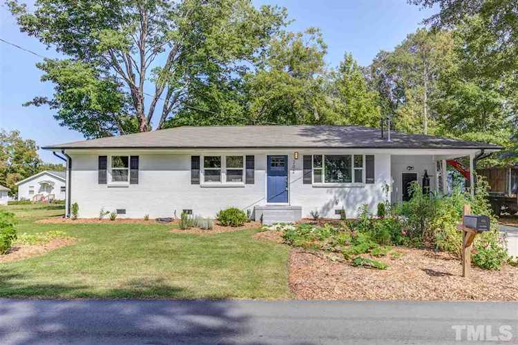 202 N Whitley Street Zebulon, NC 27597 | MLS 2344550 Photo 1