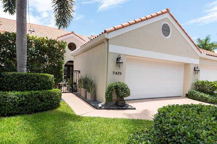 7425 Campo Florido Boca Raton, FL 33433
