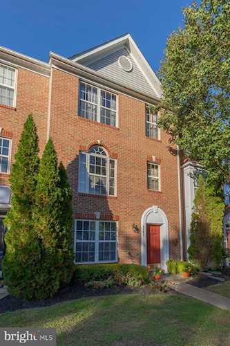 9802 Larson Place Waldorf, MD 20603 | MLS ® MDCH218488 Photo 1