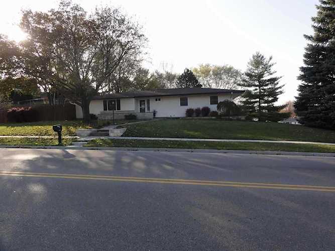 300 S Main St Deforest, WI 53532