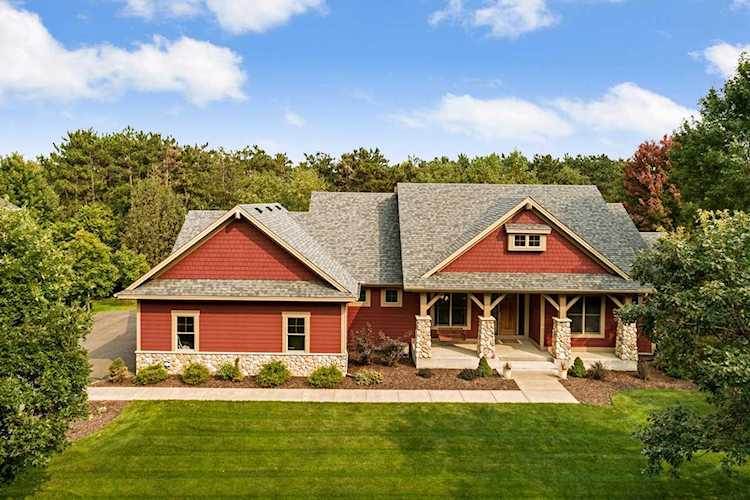 4651 Lily Avenue N Lake Elmo, MN 55042