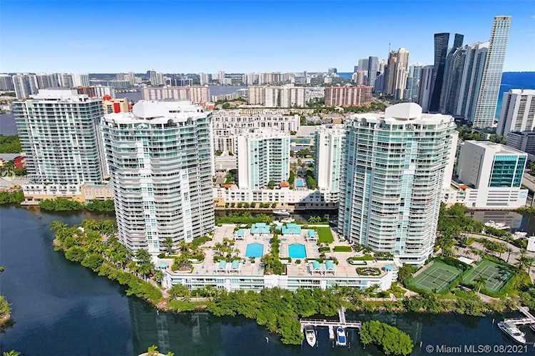 16400 Collins Ave #PH46 Sunny Isles Beach, FL 33160