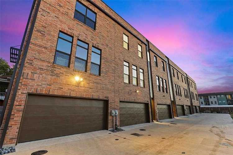 4928 Lexington Court Dallas, TX 75206