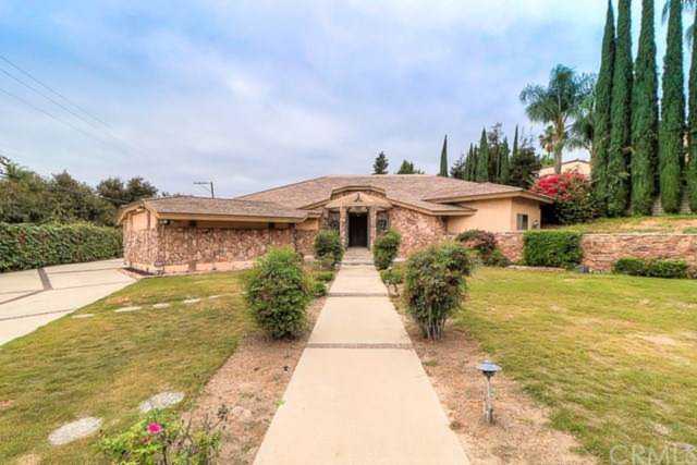 3443 Lombardy Road Pasadena, CA 91107