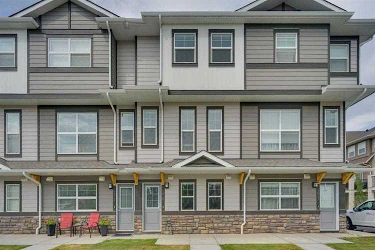 1613 Legacy Circle SE Calgary, AB T2X 4H9