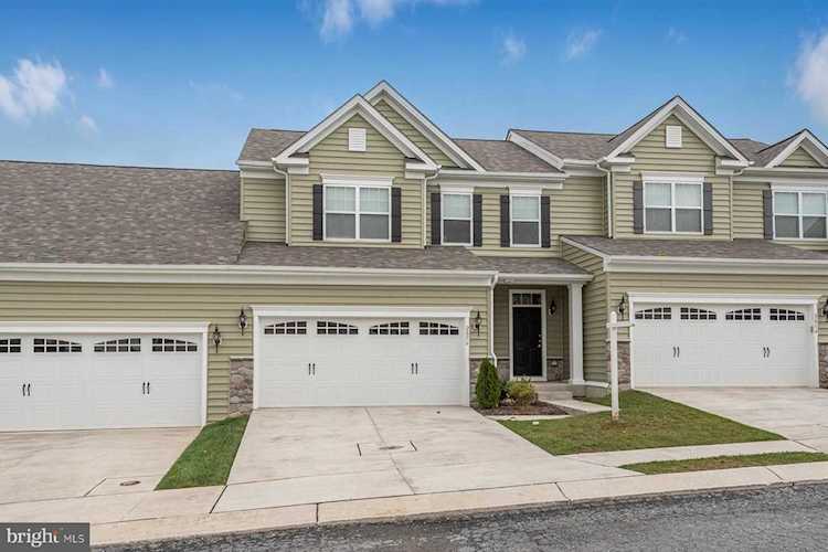 2856 Union Square Rd #17 New Windsor, MD 21776