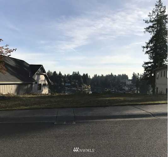 17510 16th Street Ct E Lake Tapps, WA 98391