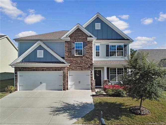 1723 Betony Ln Tega Cay, SC 29708